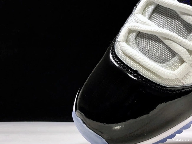 11 Air 